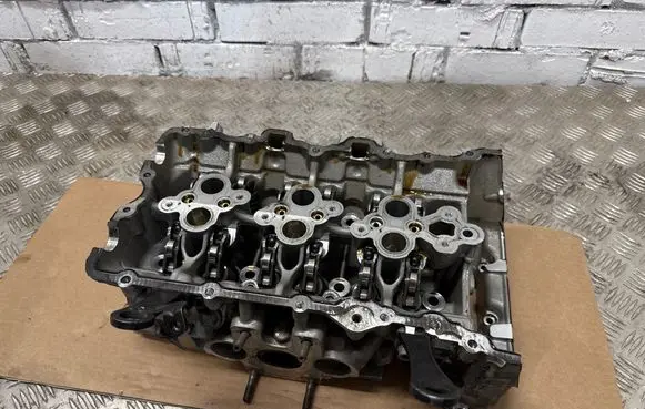 Audi A4 S4 B9 8W Engine head 06M103404AF