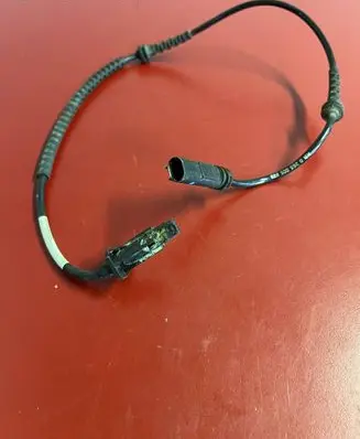 BMW X1 F48 F49 ABS brake wheel speed sensor 6850767 34526850767