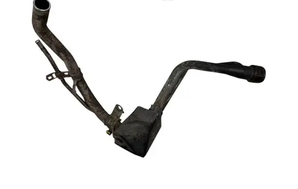 Toyota Avensis T270 Fuel tank filler neck pipe 7720120680 7727712180