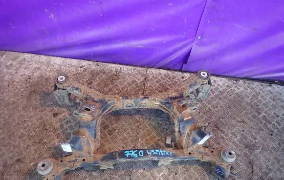 Subaru Forester SH Rear axle beam 