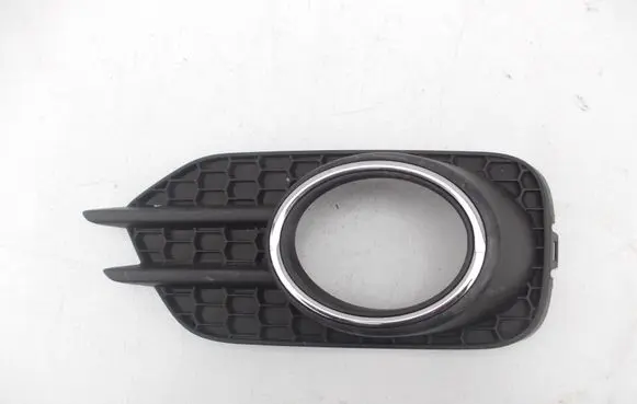 Volkswagen Tiguan Front bumper lower grill 5N0853666J 5N0854662A