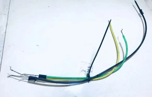 Handbrake/parking brake wiring cable
