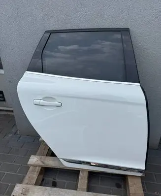 Volvo XC60 Rear door