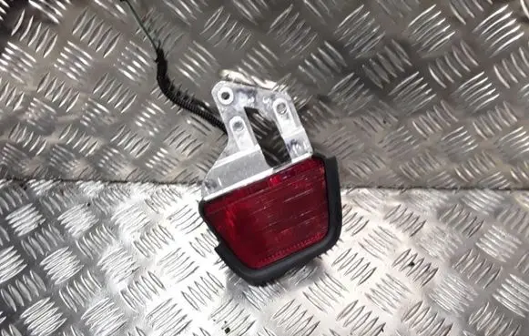 Toyota Avensis T250 Third/center stoplight