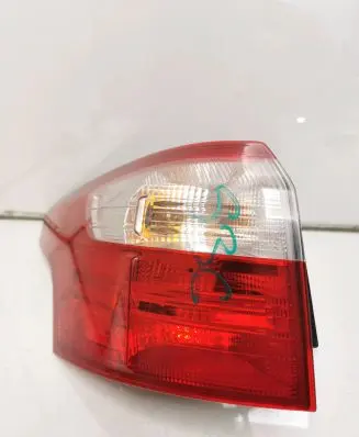 Ford Focus Rear/tail lights Bm5113405hf
