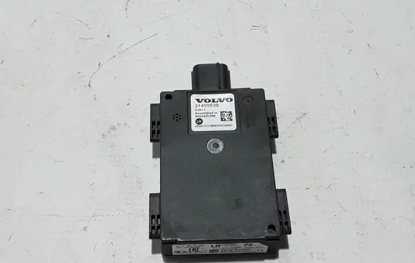 Volvo XC90 Distronic sensor radar 31499939