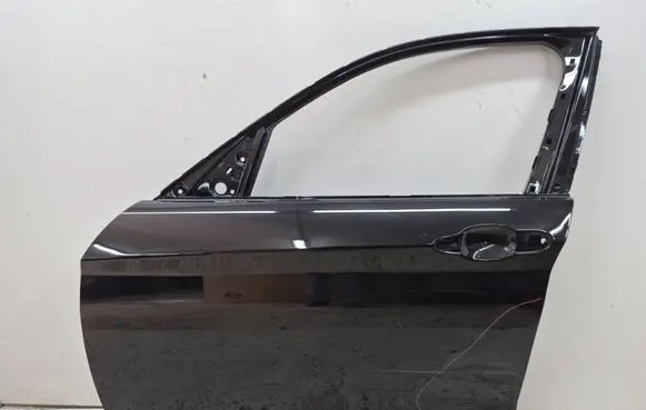 BMW 1 F20 F21 Front door 
