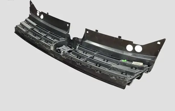 Volkswagen Tiguan Front bumper upper radiator grill 5NA853653 5NA853653B