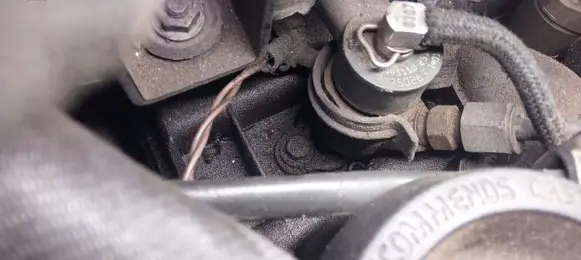 Volvo S60 Fuel injector 0445110251