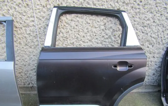 Rear door