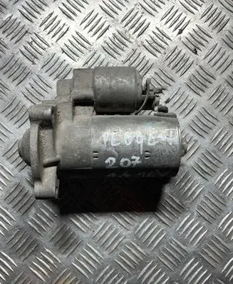 Citroen C4 I Starter motor 0001112041