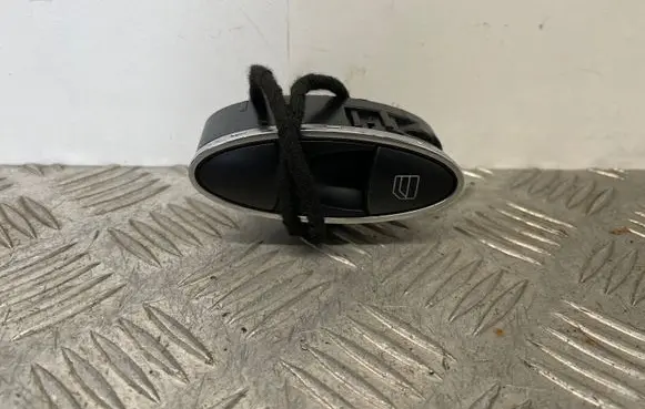 Mercedes-Benz E W211 Electric window control switch A2118219958