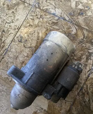 Mercedes-Benz E W211 Starter motor