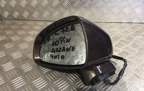 Audi R8 42 Front door electric wing mirror 