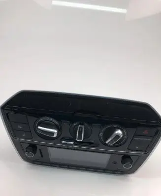 Volkswagen Up Radio/CD/DVD/GPS head unit 1S0035871