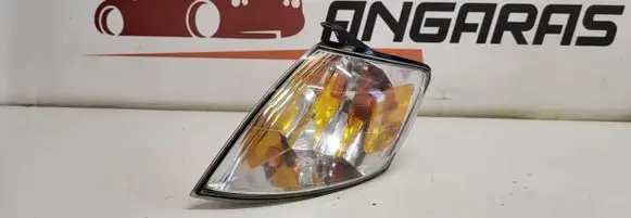 Front indicator light