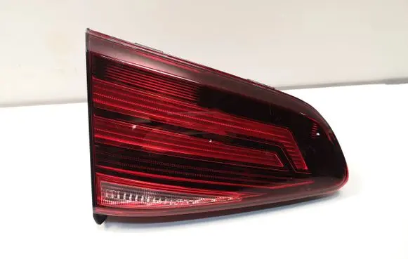 Volkswagen Golf VII Rear/tail lights 5G0945093AG