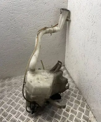 Nissan Murano Z51 Windshield washer fluid reservoir/tank 23023 HLC23023 e4010041