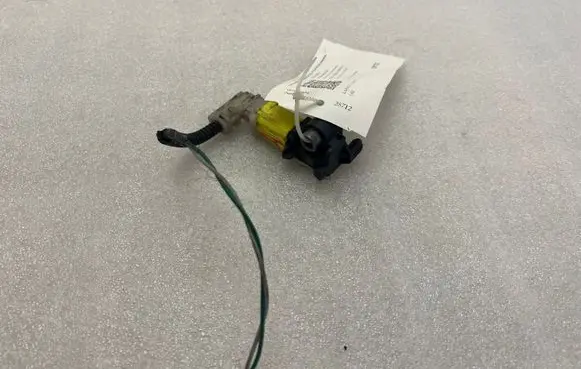 Mitsubishi Outlander Airbag deployment crash/impact sensor 8651A165