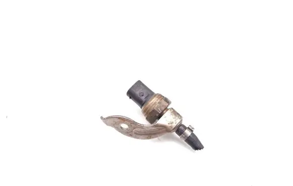 Mercedes-Benz C W204 Fuel pressure sensor A6510703981