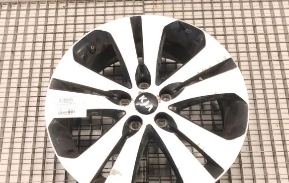 KIA Sportage R18 alloy rim 529103U350