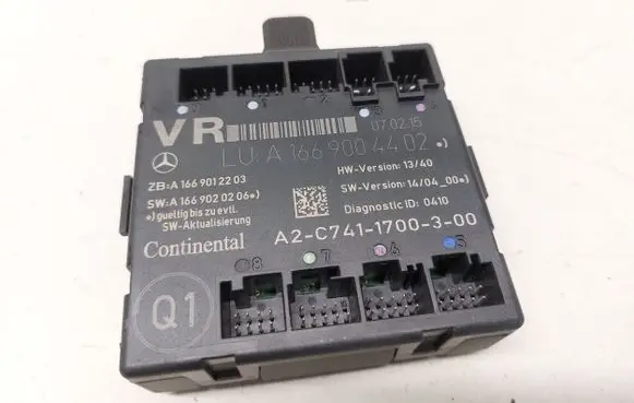Mercedes-Benz A W176 Door control unit/module A1669004402
