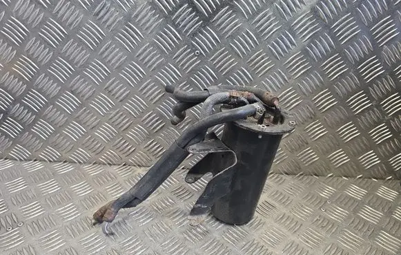 Volkswagen PASSAT B6 Fuel filter housing 