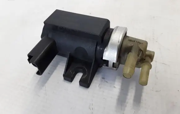 Volvo V60 Turbo solenoid valve 31375760
