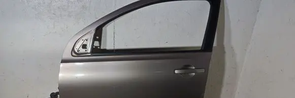 Nissan Qashqai Front door