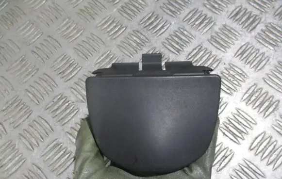 Peugeot 206 CC Ashtray (front) 