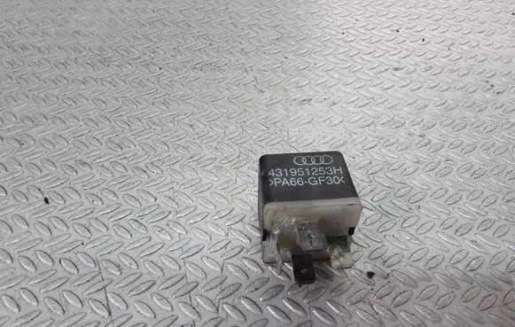 Audi A6 S6 C5 4B Other relay 431951253H