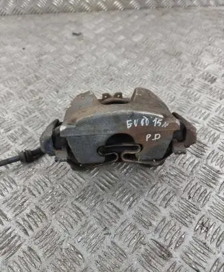 Land Rover Evoque I Front brake caliper