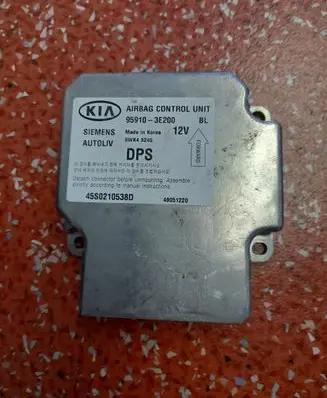 KIA Sorento Airbag control unit/module 959103E200 5WK43245