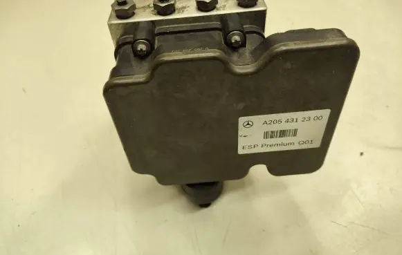 Mercedes-Benz C AMG W205 ABS Pump A2054312300