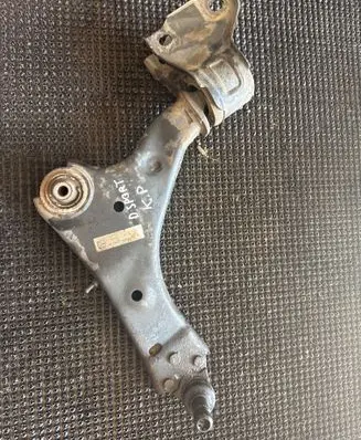 Land Rover Discovery Sport Front lower control arm/wishbone FK723A053
