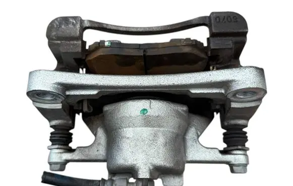 Mazda CX-5 II Front brake caliper