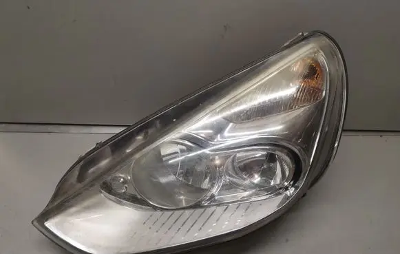 Ford Galaxy Headlight/headlamp