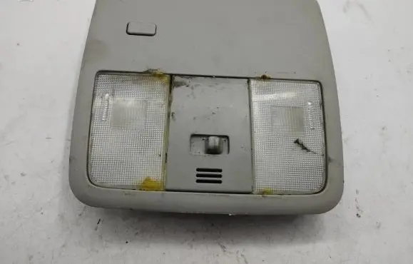 Toyota Avensis T270 Front seat light 6340142020 D11040G