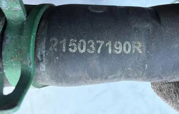 Renault Zoe Engine coolant pipe/hose 215037190R