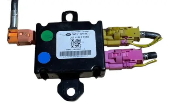Land Rover Evoque I USB control unit FW9319010BC