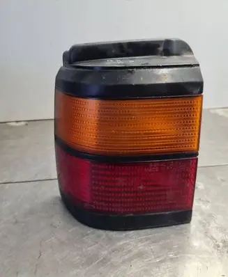 Volkswagen PASSAT B3 Tail light bulb cover holder 333945257