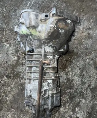 BMW 3 E30 Manual 4 speed gearbox 2400013290
