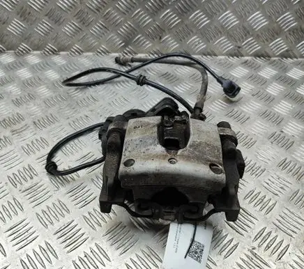 Mercedes-Benz C W205 Rear brake caliper A2054230100 A2055404106
