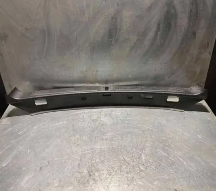 Audi A8 S8 D2 4D Trunk/boot sill cover protection 4D0863471B