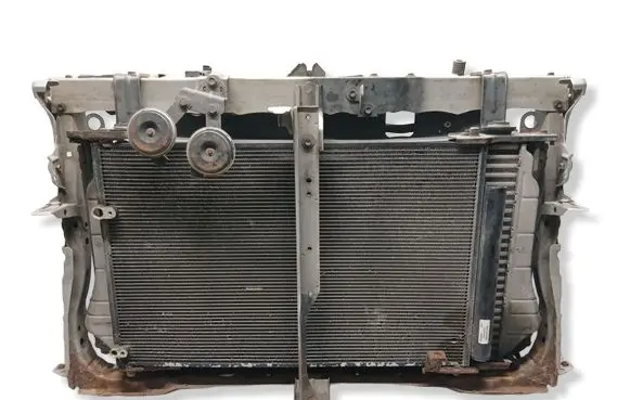 Toyota Avensis T270 Radiator set 160400R160