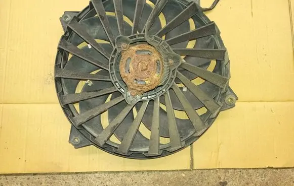 Citroen Jumpy Electric radiator cooling fan 1401026880
