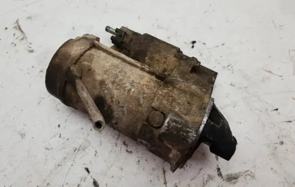 Isuzu D-Max Starter motor