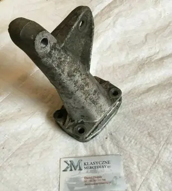 Mercedes-Benz S W126 Engine mounting bracket 1102230804
