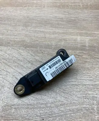 Mercedes-Benz C W203 Airbag deployment crash/impact sensor 0018204426