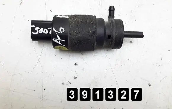 Audi A6 S6 C5 4B Windscreen/windshield washer pump